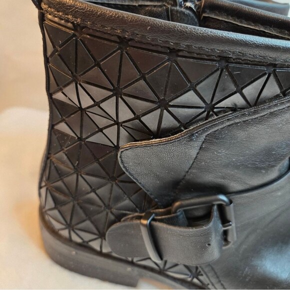 MTNG Tatum Boots Leather Textured Brand Logo Zip Closure Buckle Belt Size 37 - Picture 11 of 16